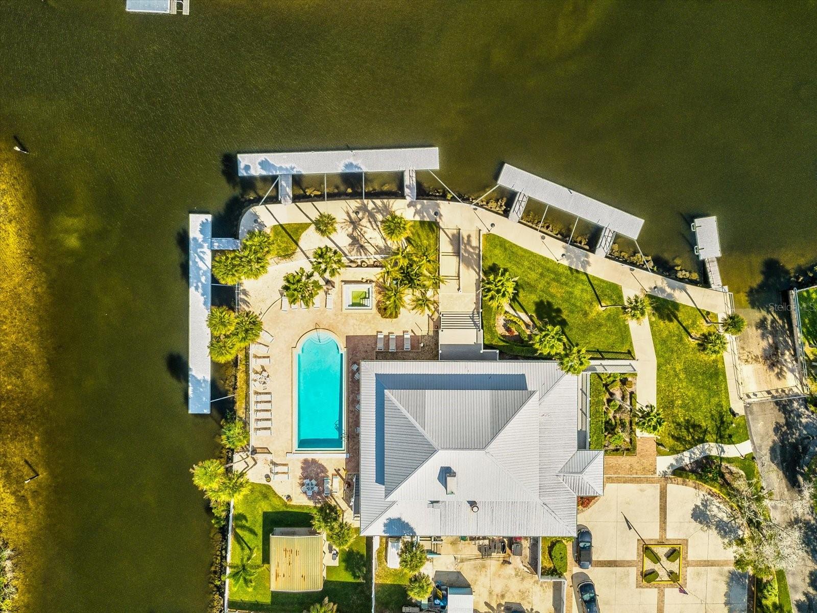 GULF HARBORS SOUTH BEACH - Residential