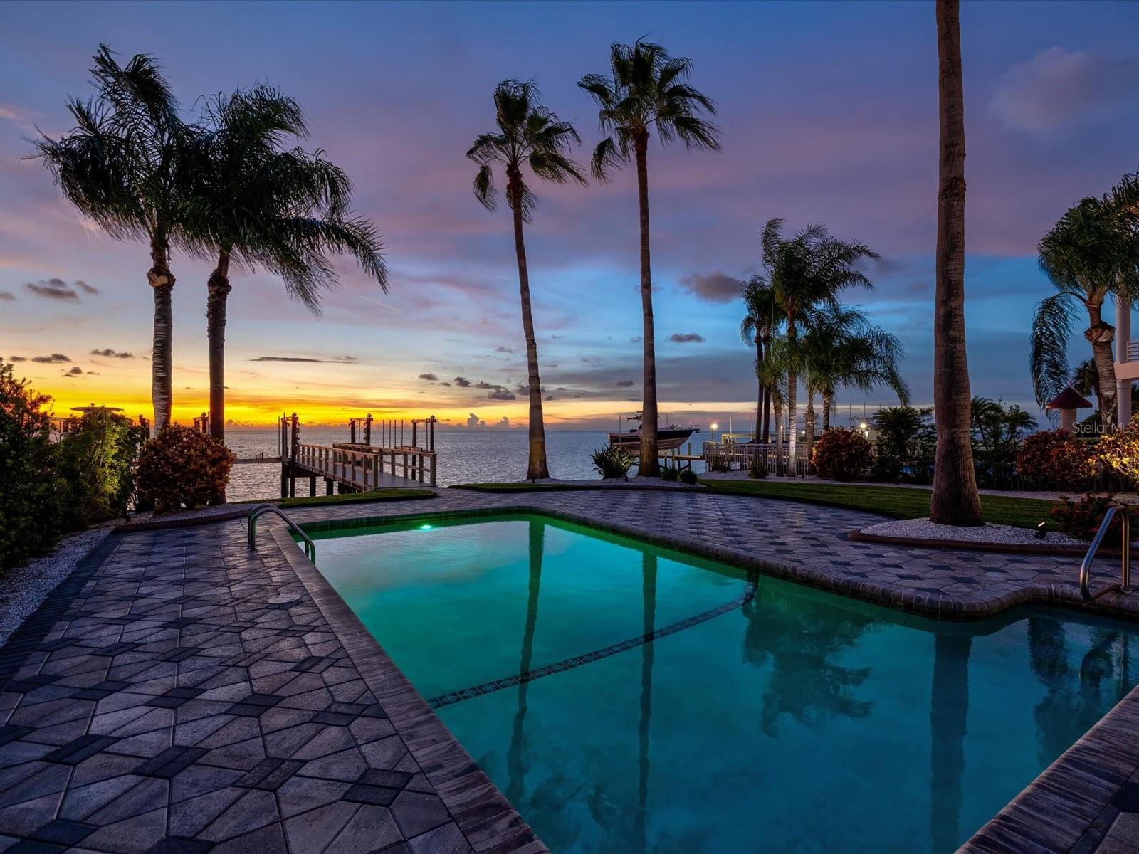 GULF HARBORS SOUTH BEACH - Residential
