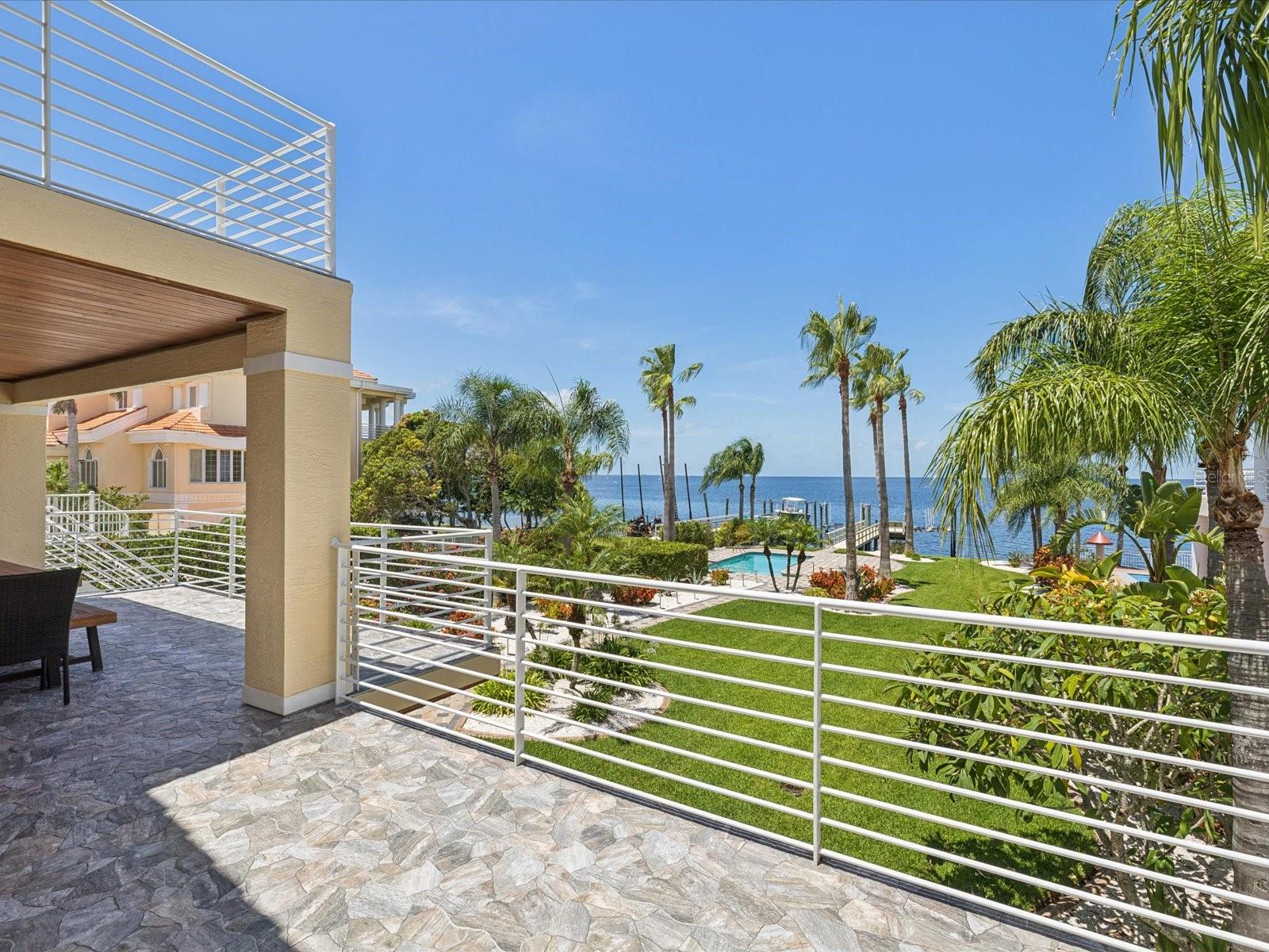 GULF HARBORS SOUTH BEACH - Residential