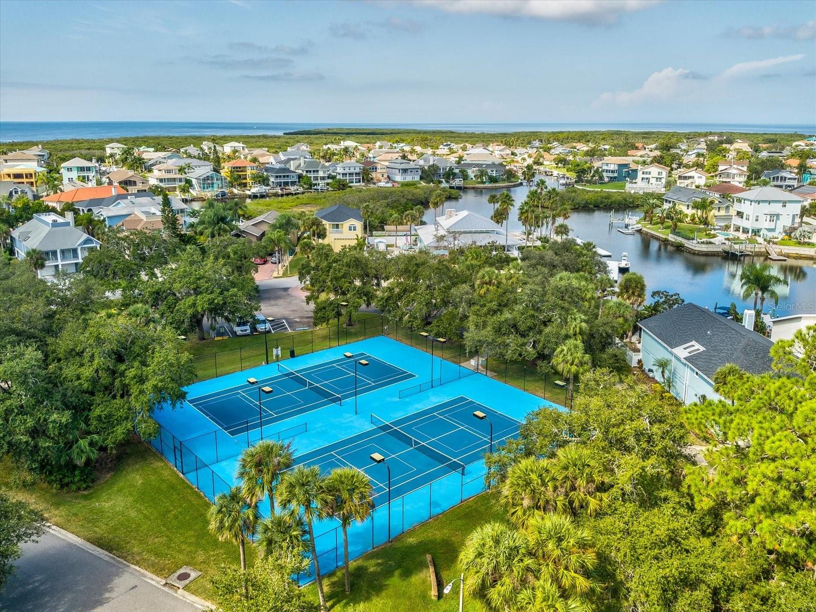 GULF HARBORS SOUTH BEACH - Residential