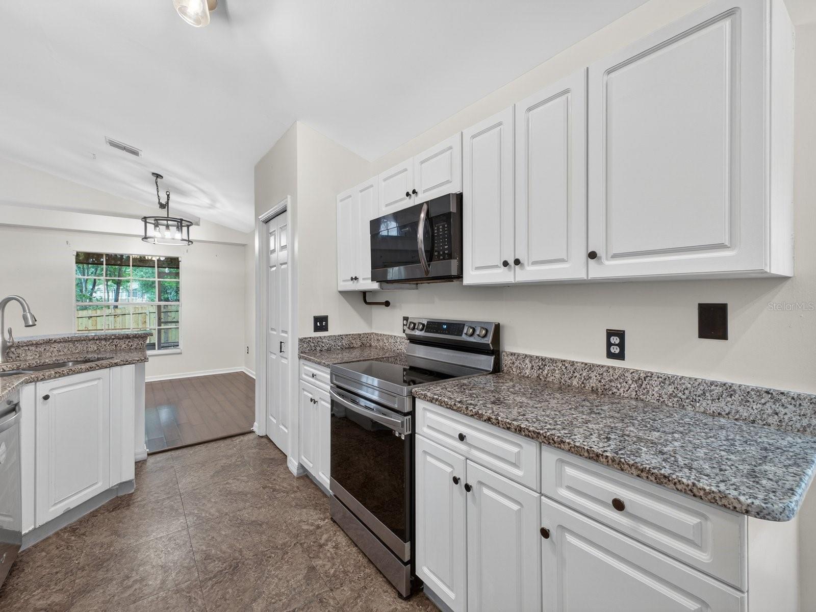 ROYAL OAK ESTATES - Residential