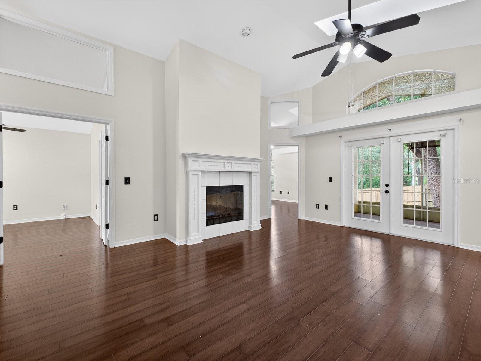 ROYAL OAK ESTATES - Residential