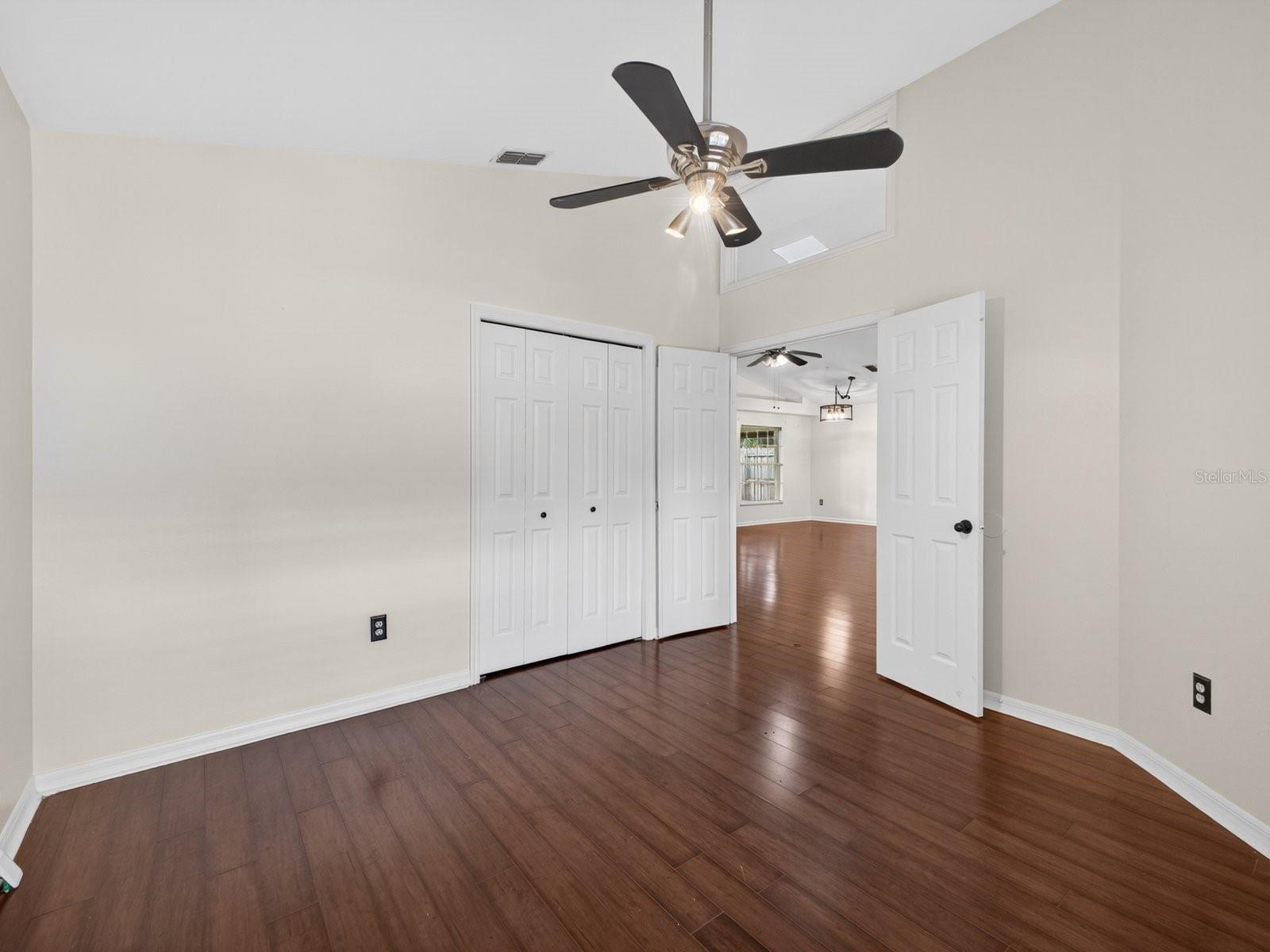 ROYAL OAK ESTATES - Residential