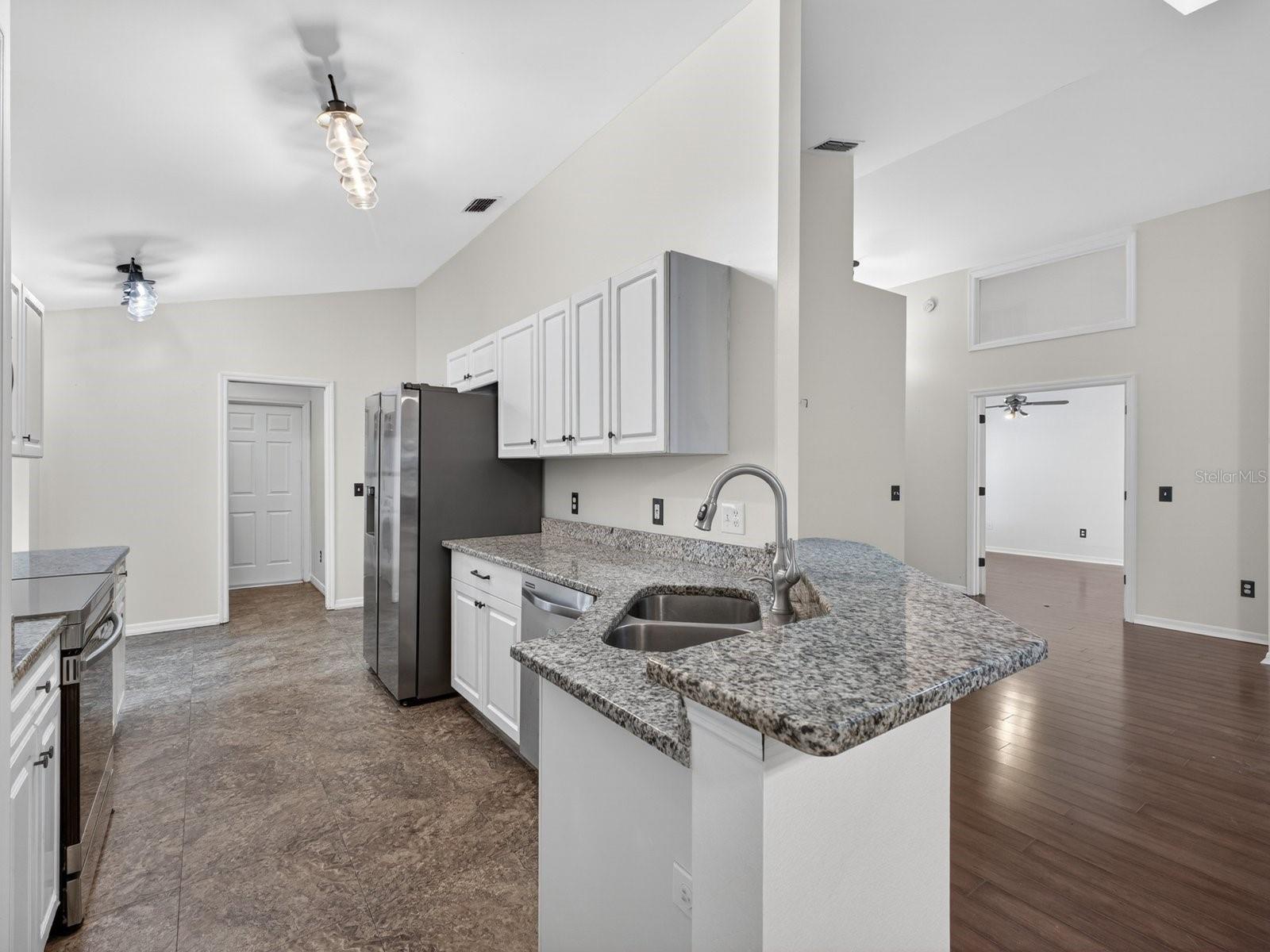 ROYAL OAK ESTATES - Residential