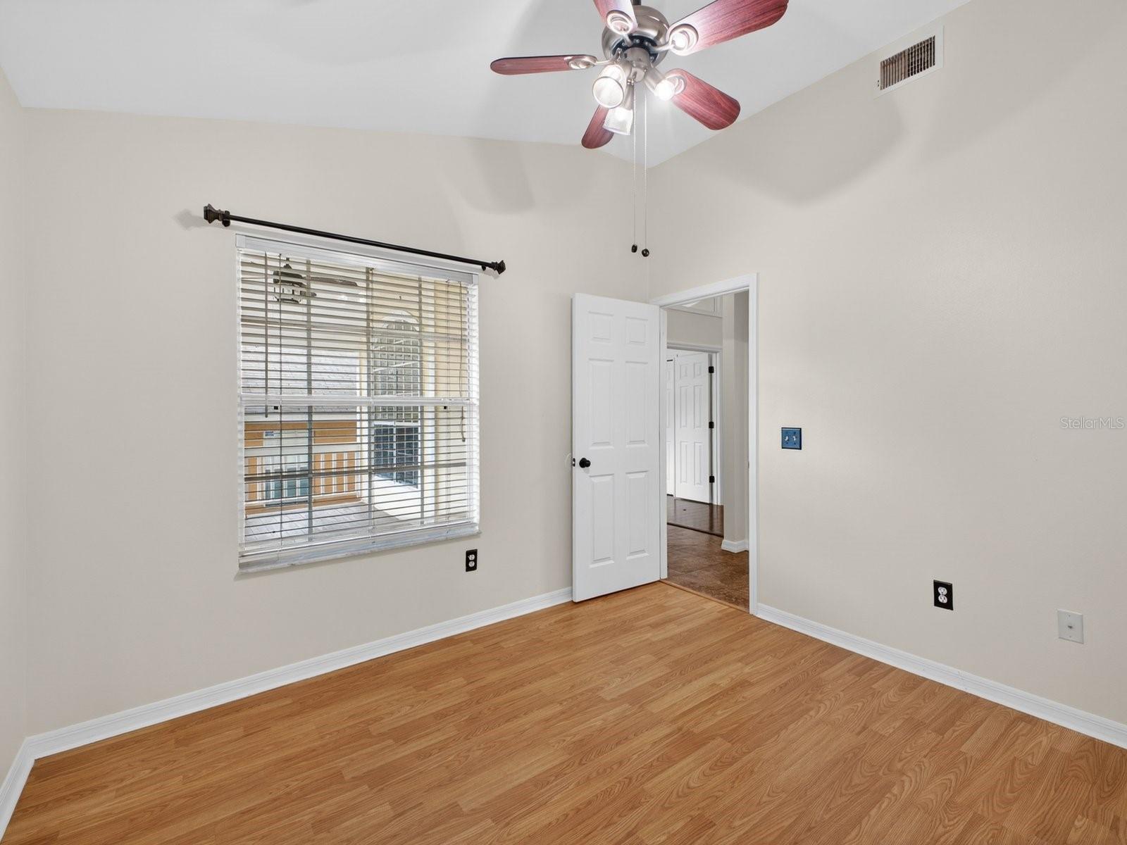 ROYAL OAK ESTATES - Residential