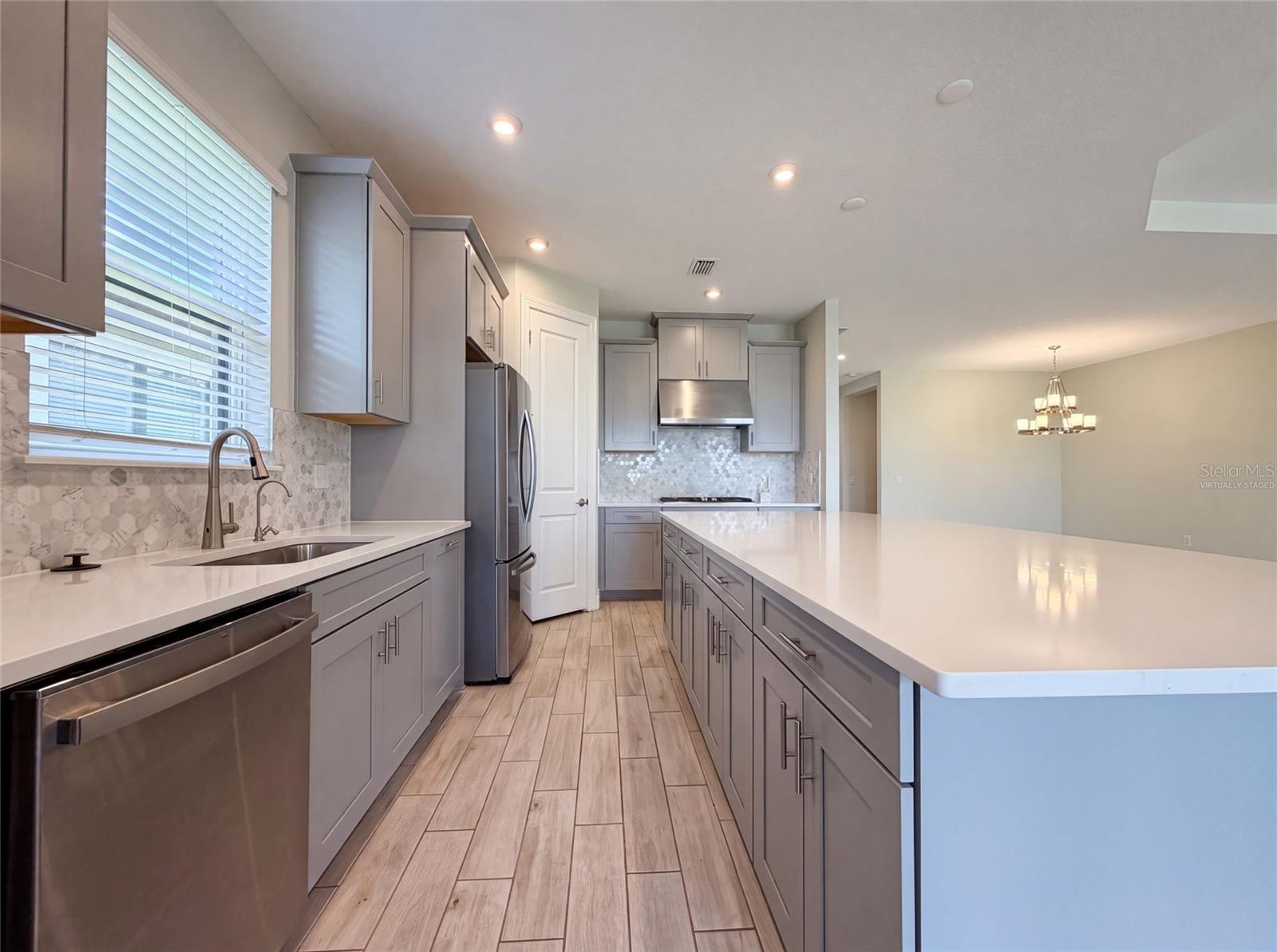 ARTISAN LAKES ESPLANADE PH V SUBPH B & C - Residential