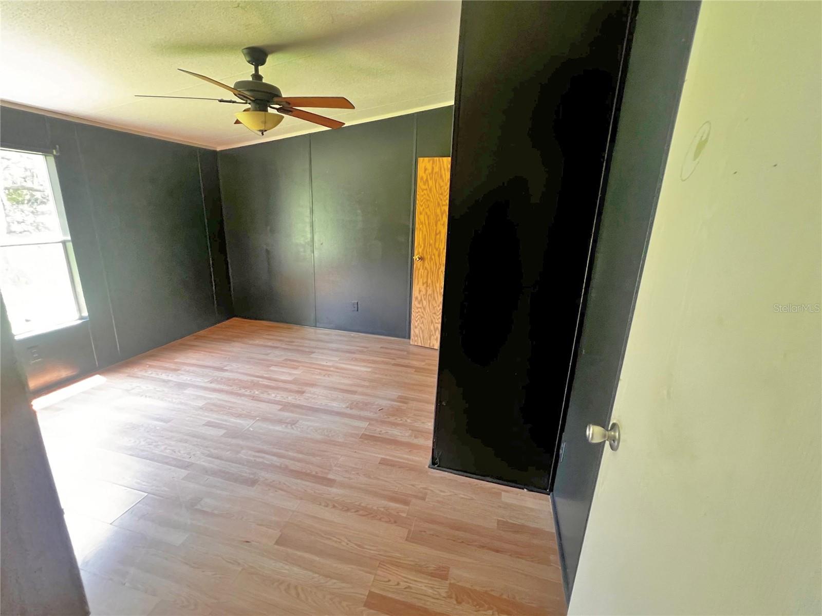 OAK ACRES - Residential