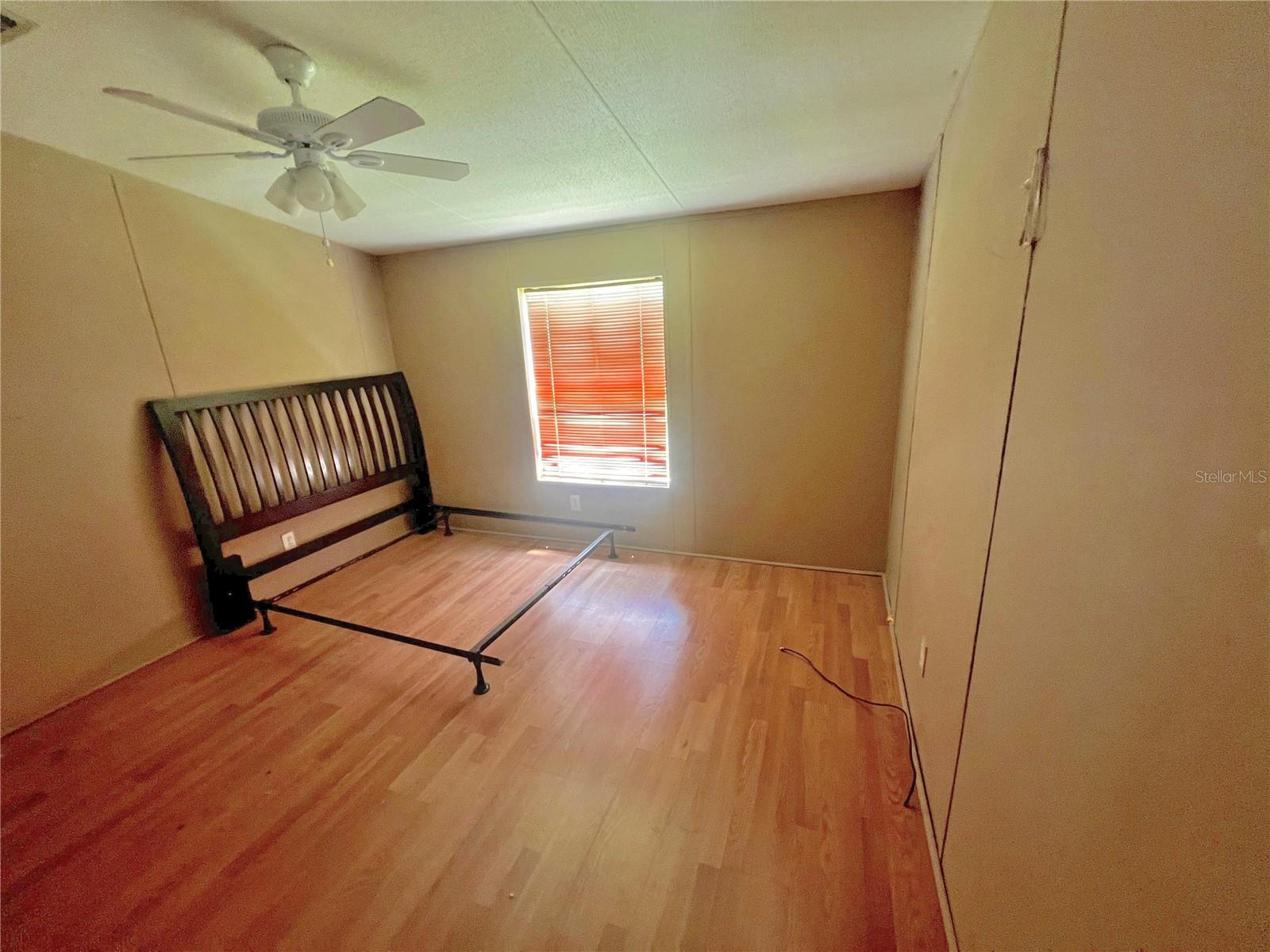 OAK ACRES - Residential