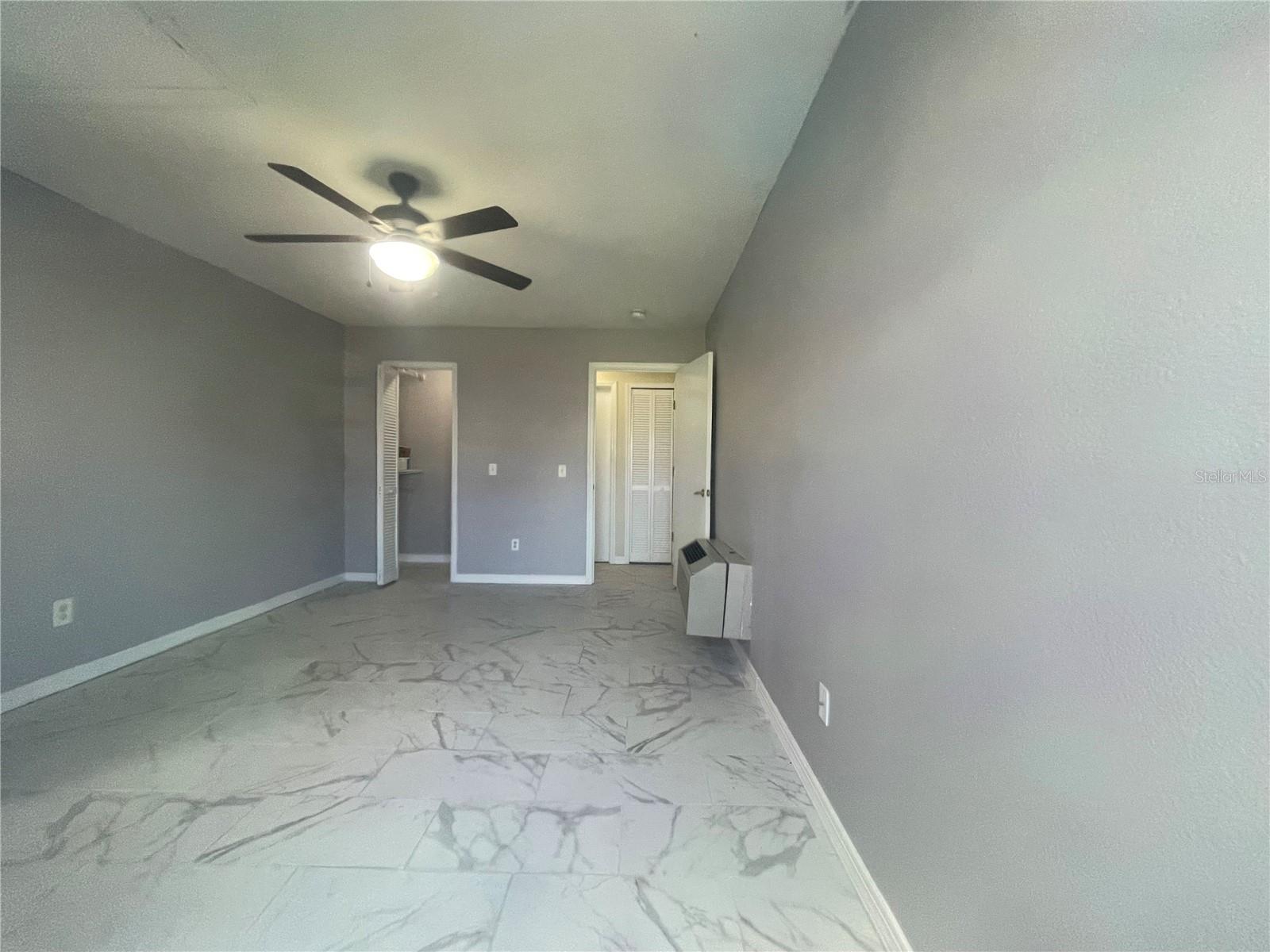 ISLAND CLUB WEST PH 02 - Residential Lease