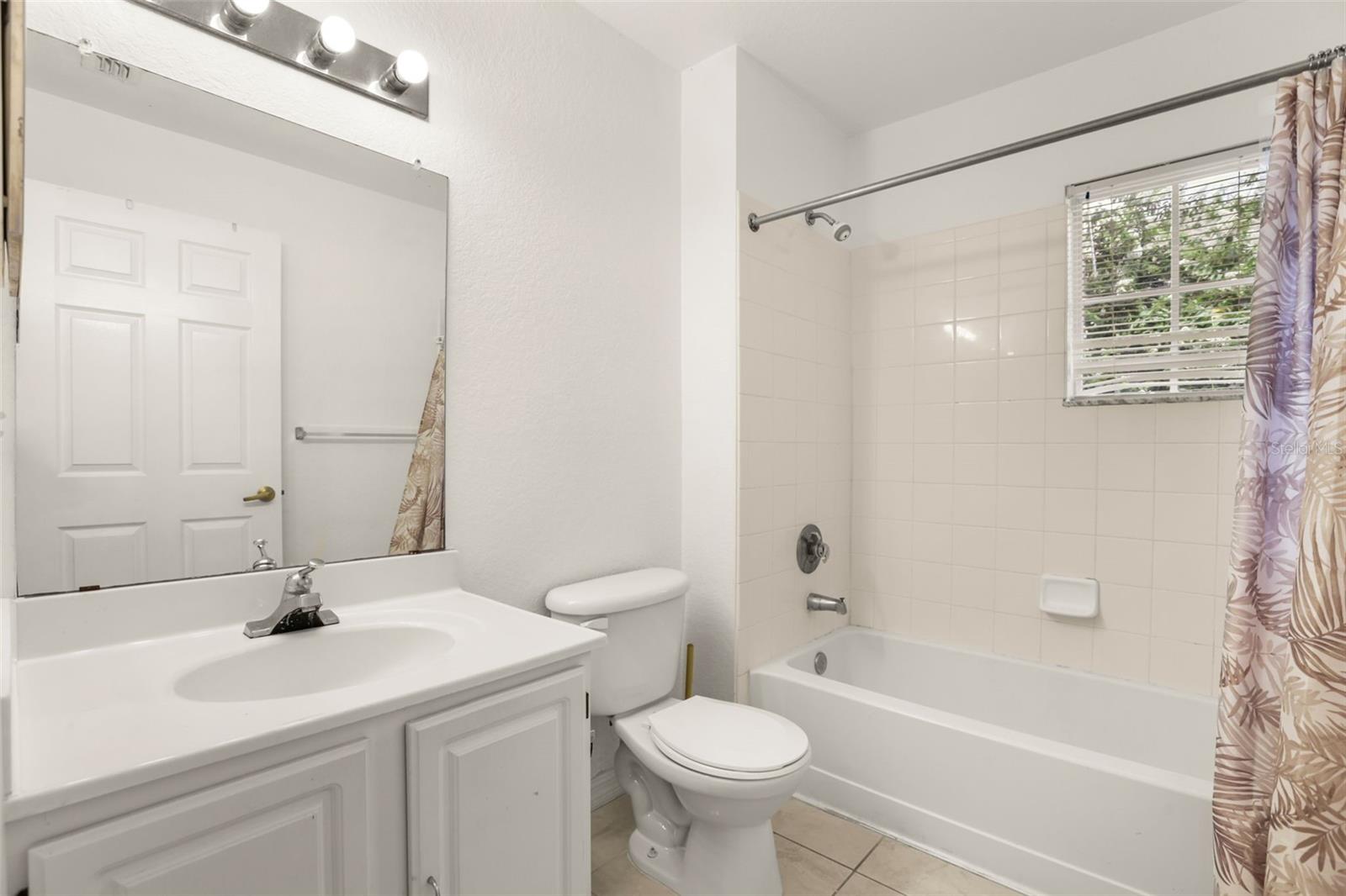 VENETIAN BAY VLGS PH 1 CONDO - Residential