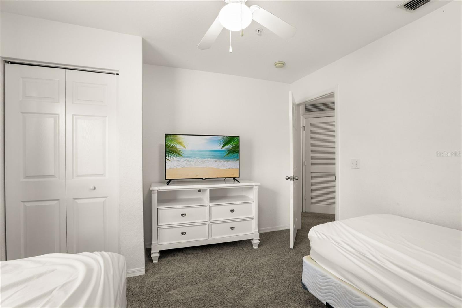 VENETIAN BAY VLGS PH 1 CONDO - Residential