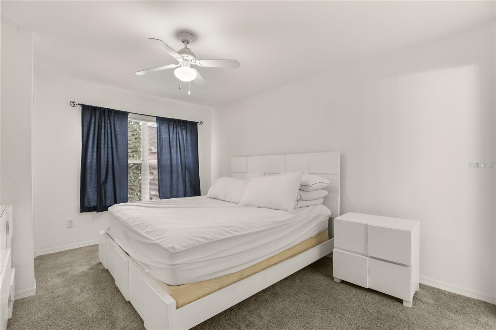 VENETIAN BAY VLGS PH 1 CONDO - Residential