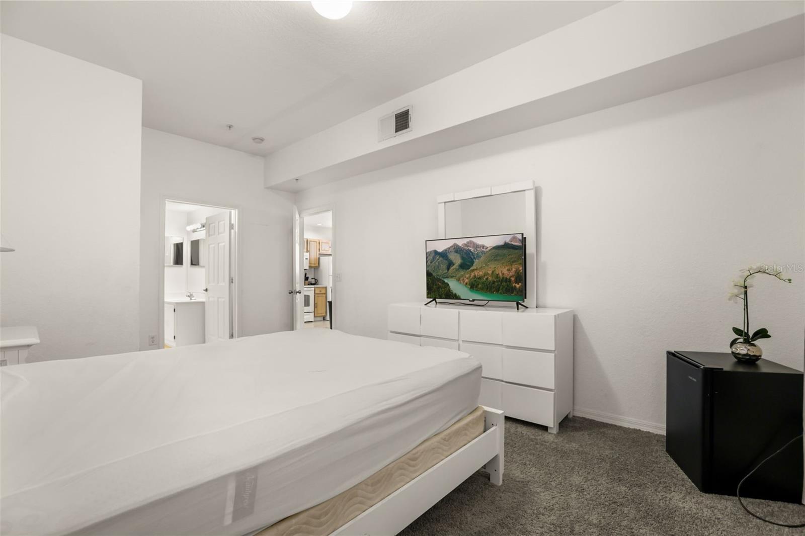 VENETIAN BAY VLGS PH 1 CONDO - Residential