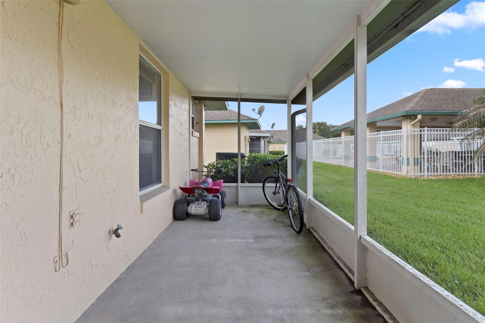 CANOE CREEK VILLAS - Residential