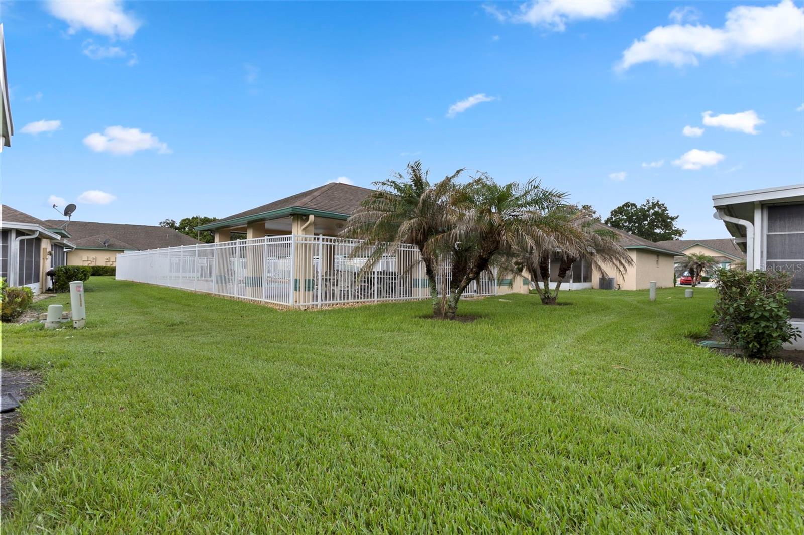 CANOE CREEK VILLAS - Residential