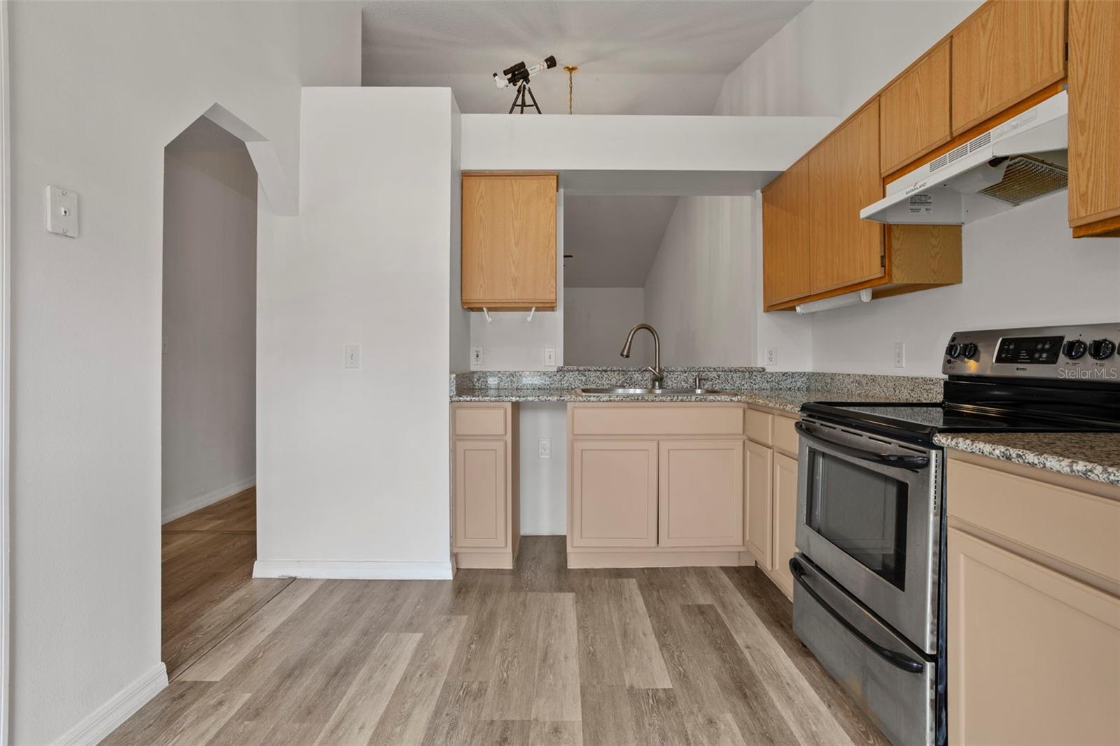 CANOE CREEK VILLAS - Residential