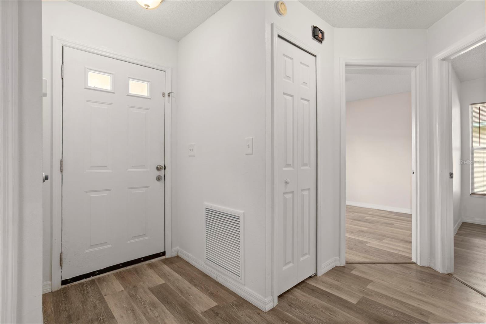 CANOE CREEK VILLAS - Residential