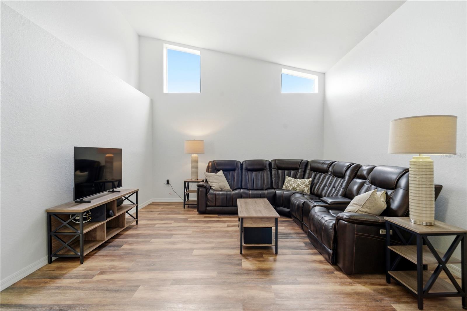 GLEN HILLS VILLAGE - Residential