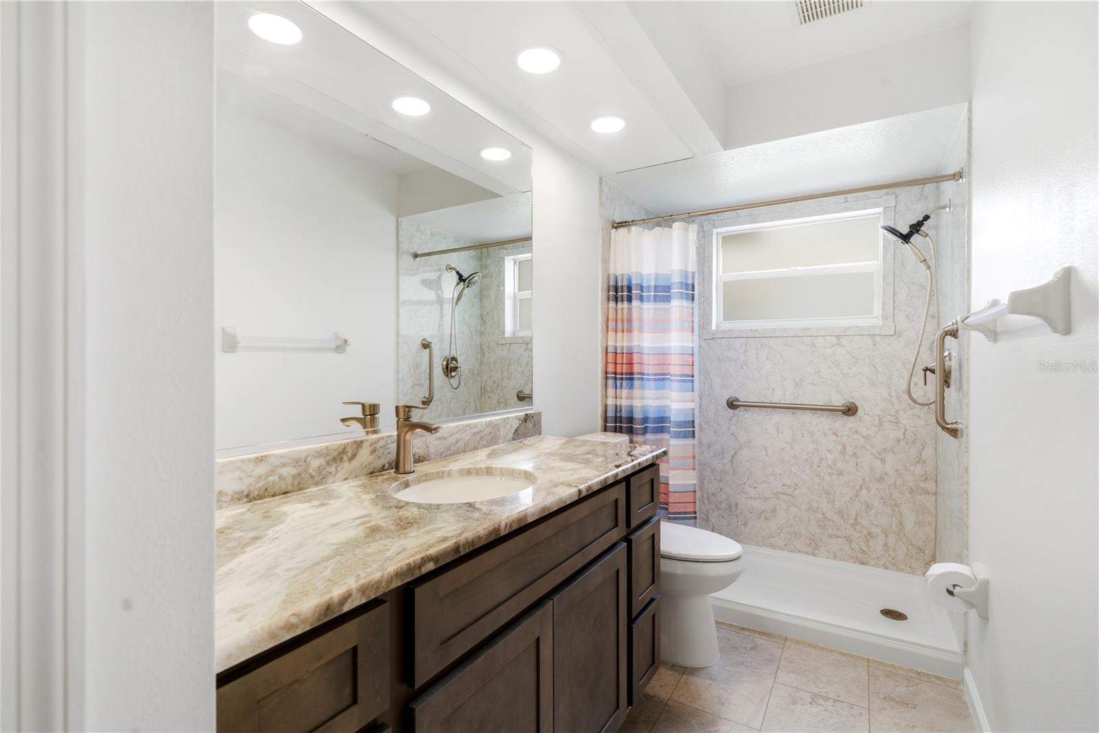 GLEN HILLS VILLAGE - Residential