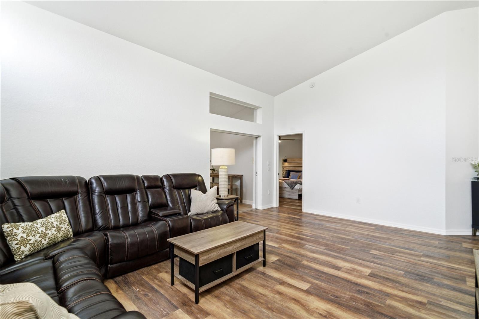 GLEN HILLS VILLAGE - Residential