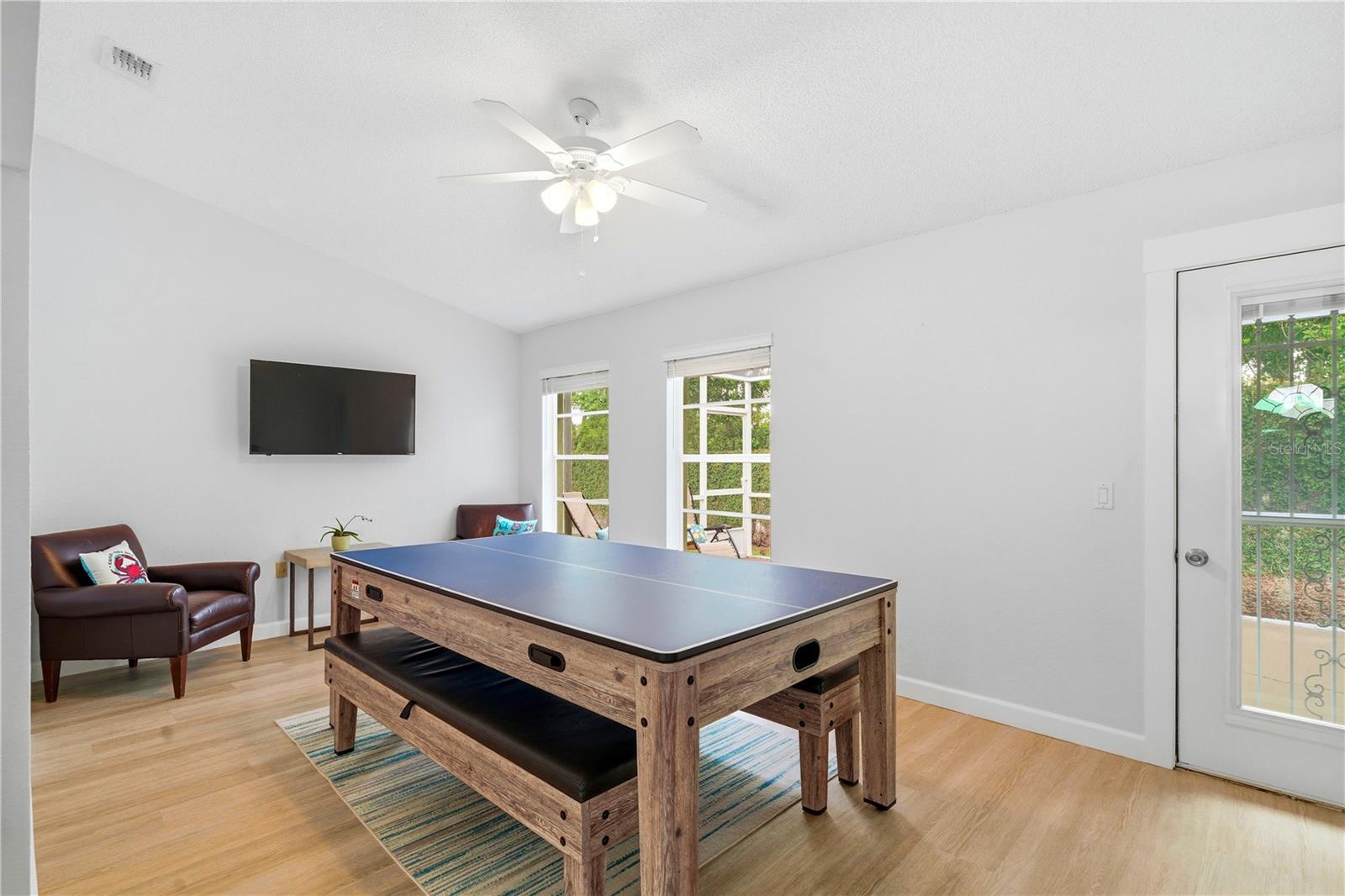 GLEN HILLS VILLAGE - Residential