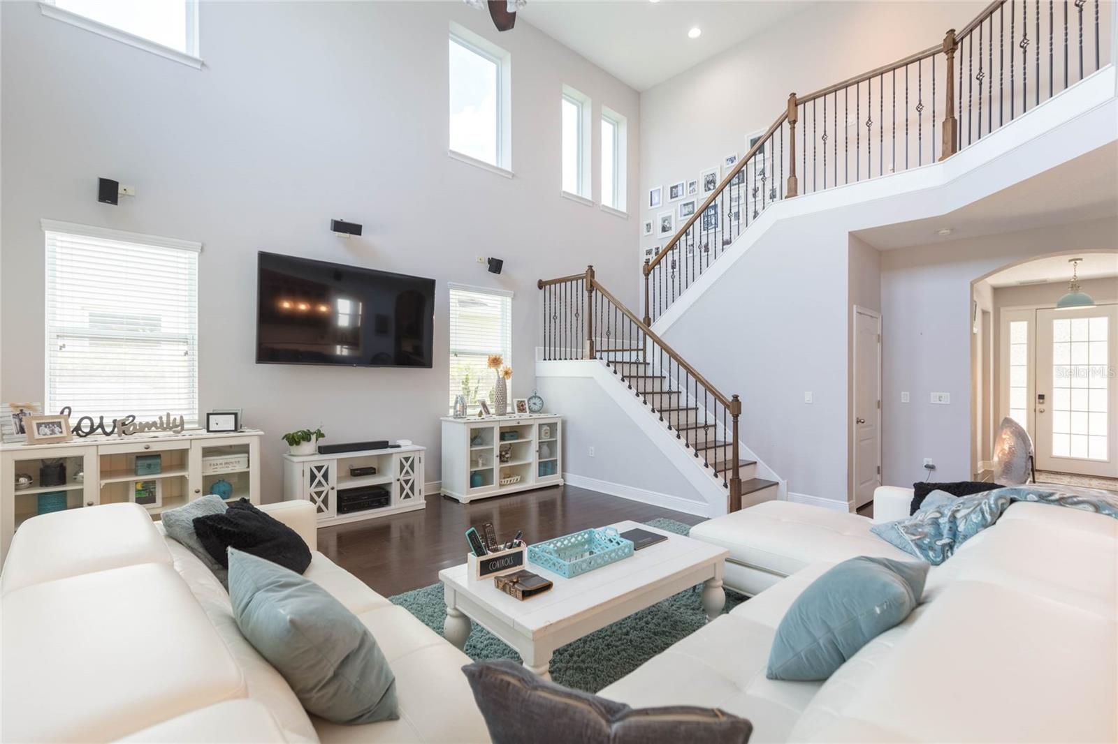 GRAND HAMPTON PH 5 - Residential