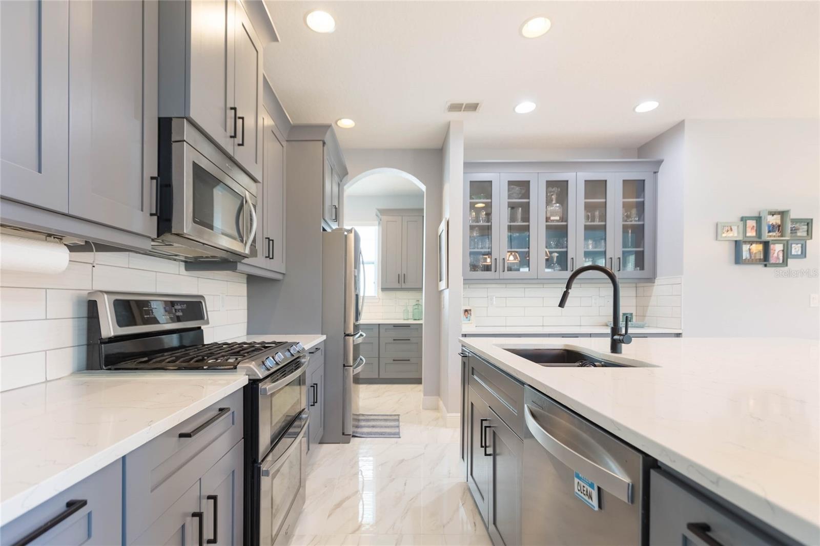 GRAND HAMPTON PH 5 - Residential