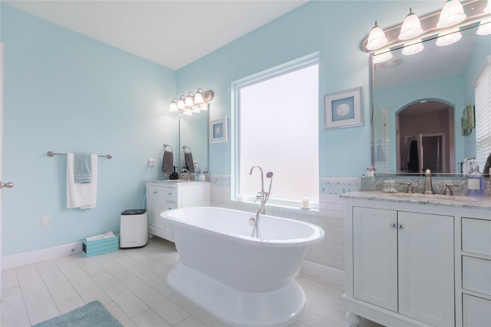 GRAND HAMPTON PH 5 - Residential