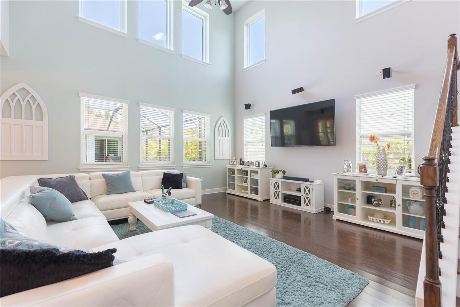 GRAND HAMPTON PH 5 - Residential