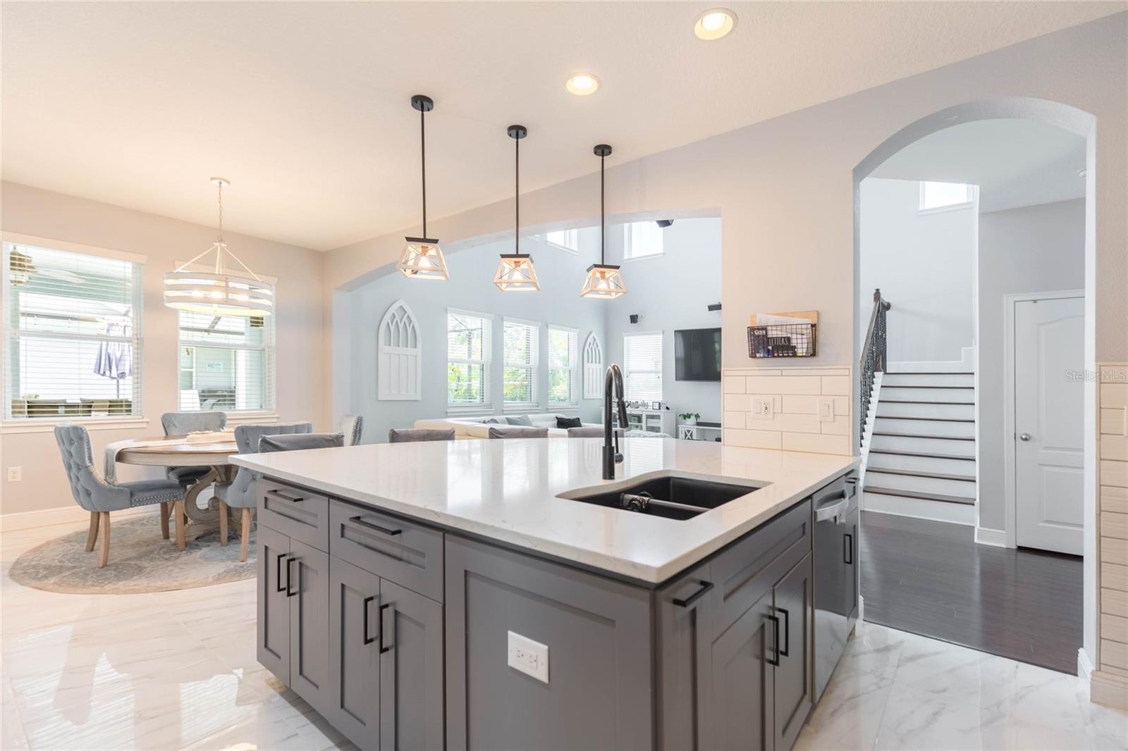 GRAND HAMPTON PH 5 - Residential