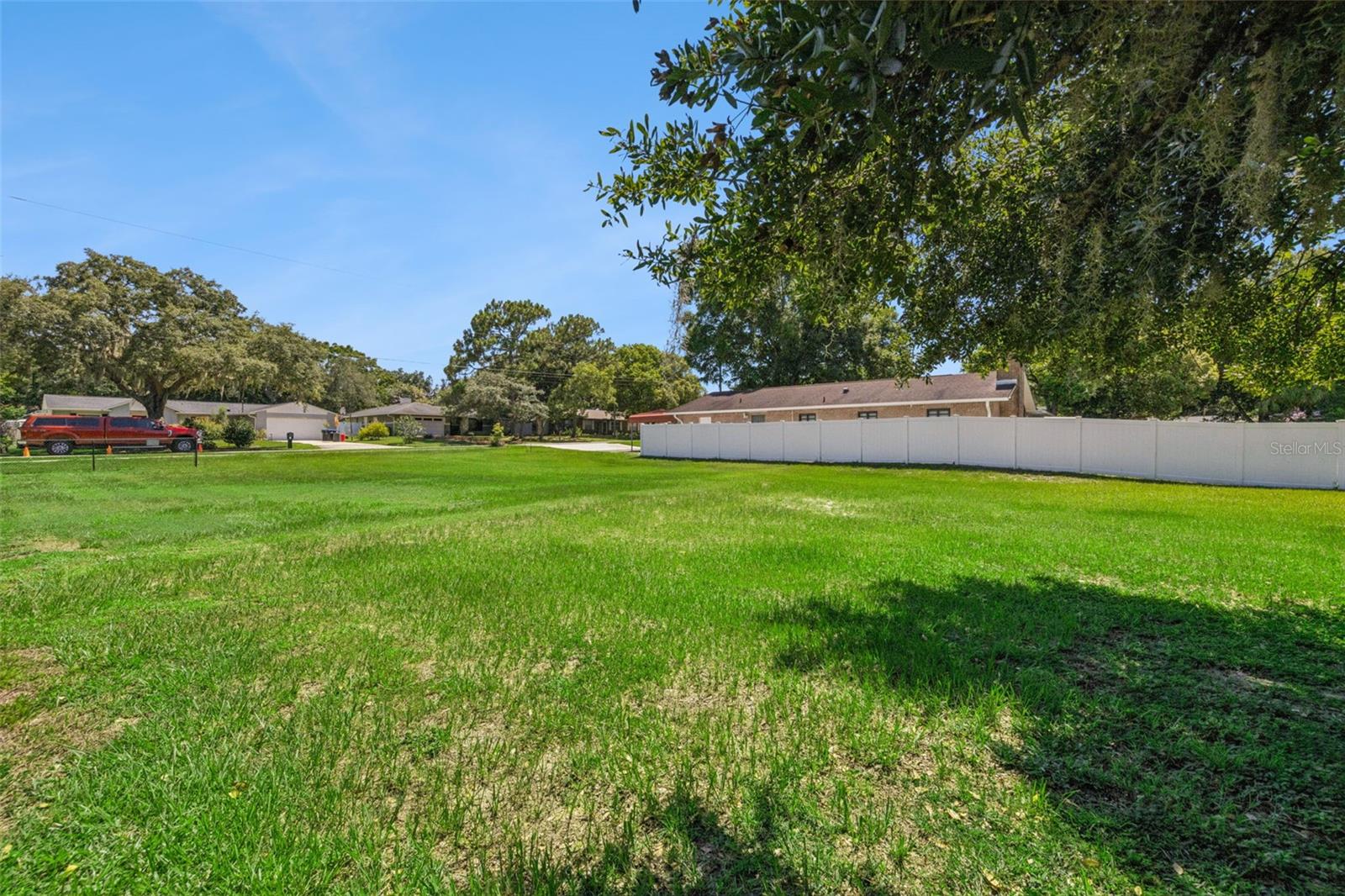 LAKE MENDELIN ESTATES - Land