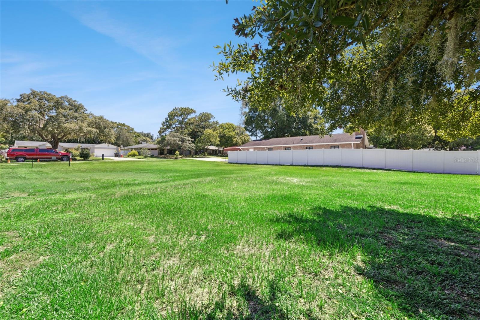 LAKE MENDELIN ESTATES - Land
