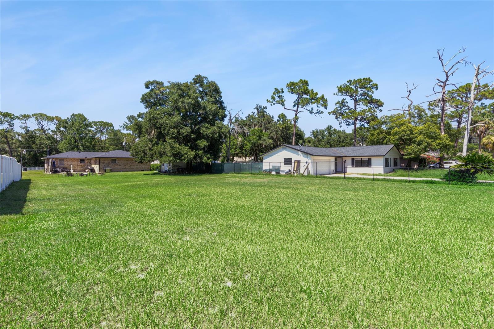 LAKE MENDELIN ESTATES - Land