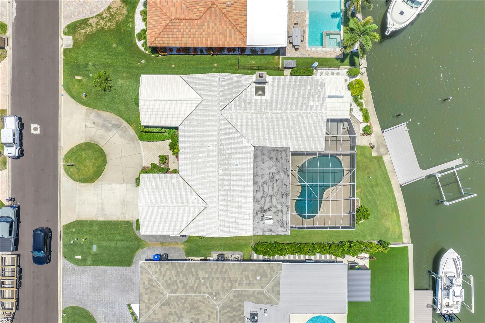VENETIAN ISLES - Residential
