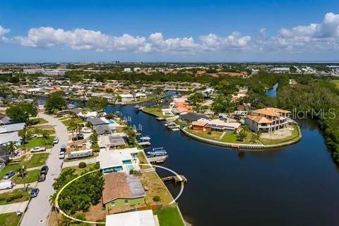 VENETIAN ISLES - Residential