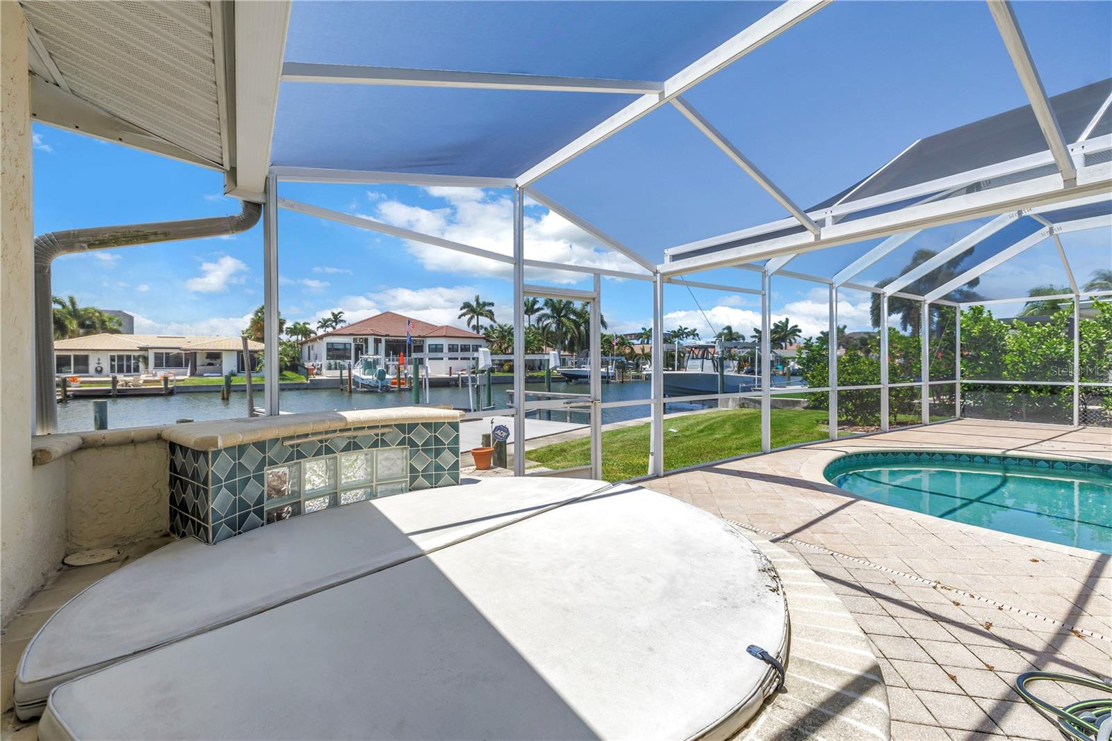 VENETIAN ISLES - Residential