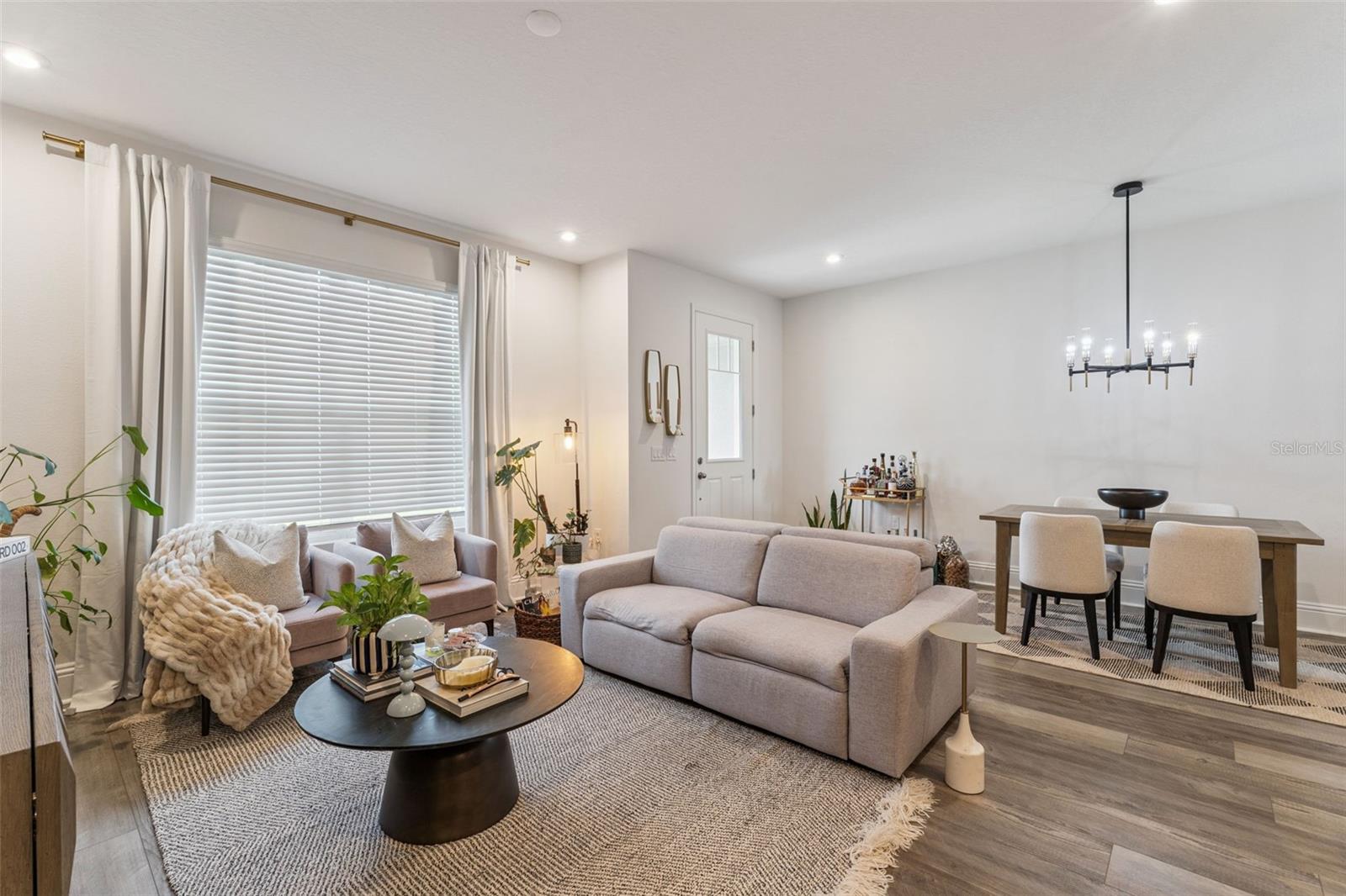 WATERBROOKE - Residential