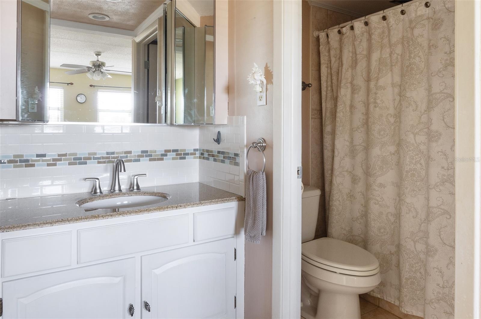 BOCA CIEGA POINT EAST - Residential
