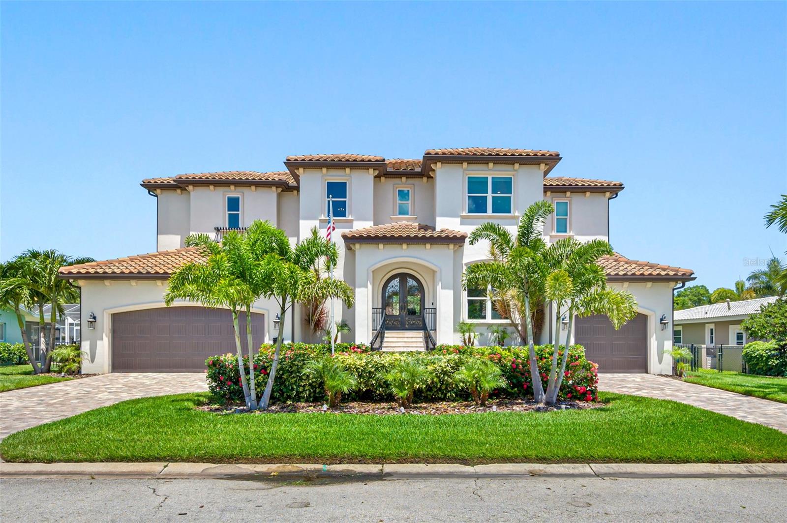 VENETIAN ISLES - Residential