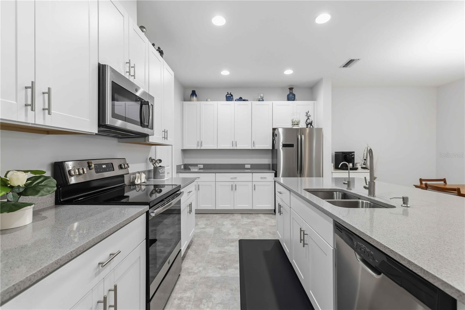 HIDDEN CEEK - Residential