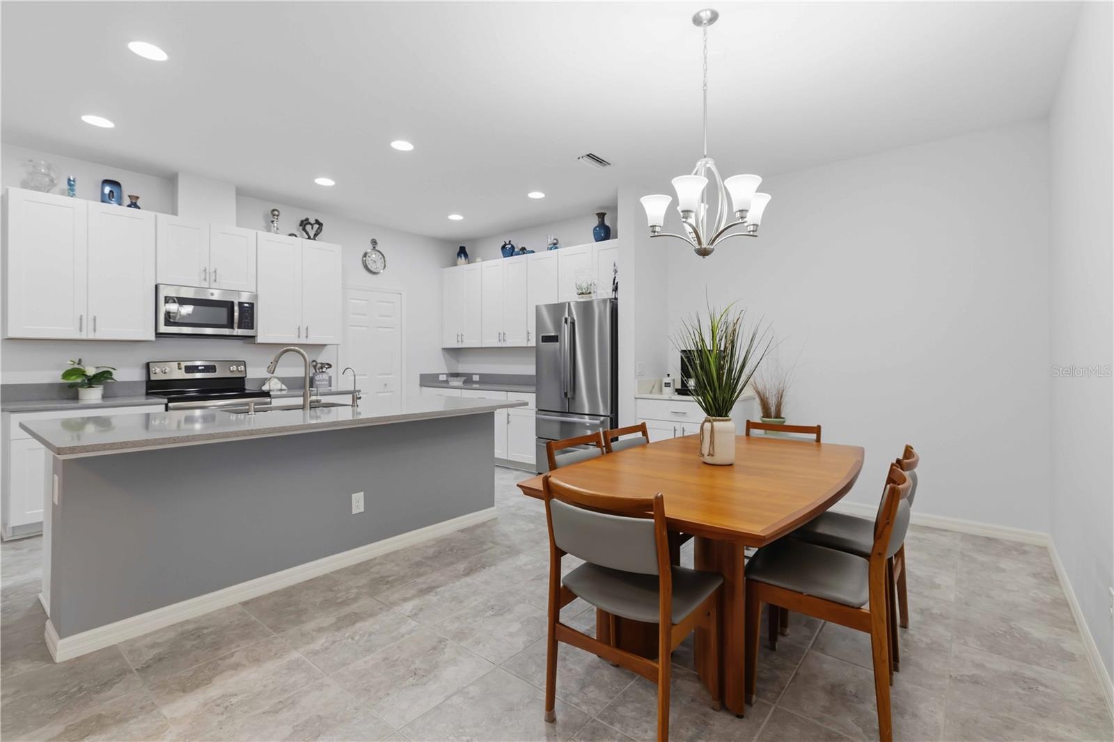 HIDDEN CEEK - Residential