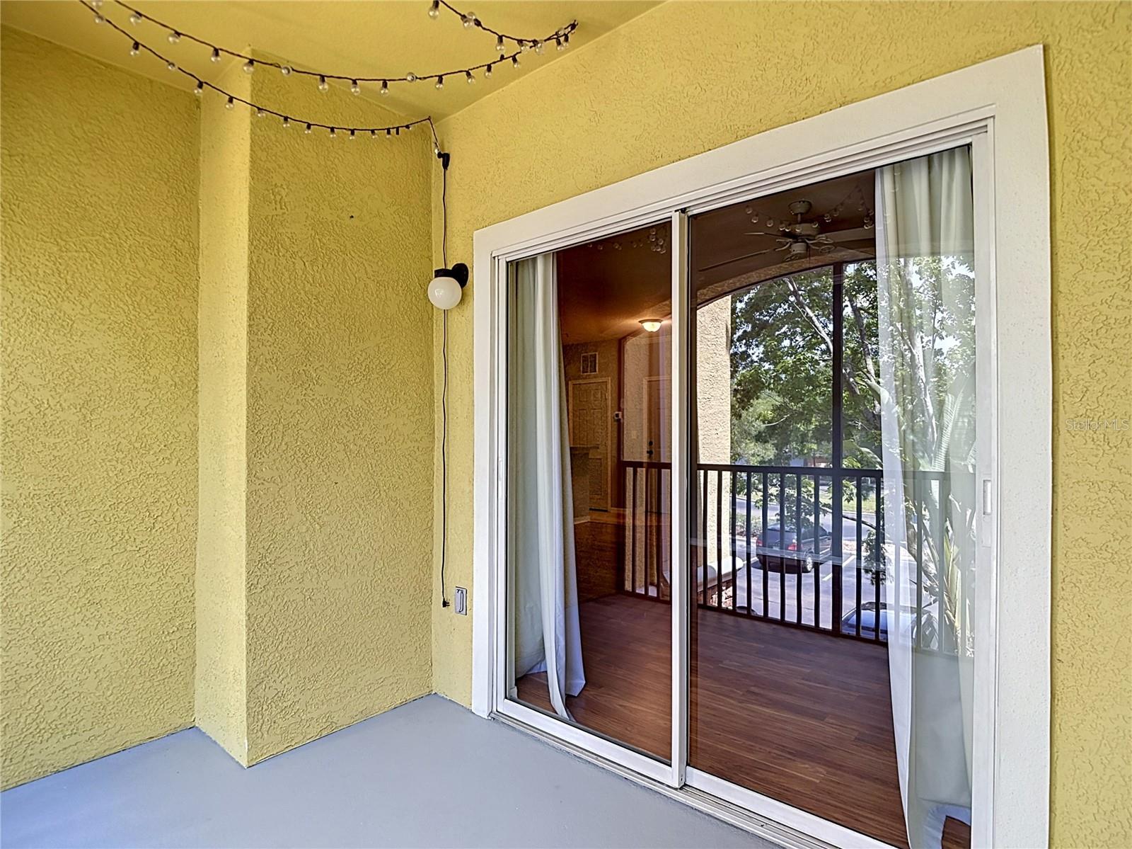 COURTNEY PALMS CONDO - Residential Lease