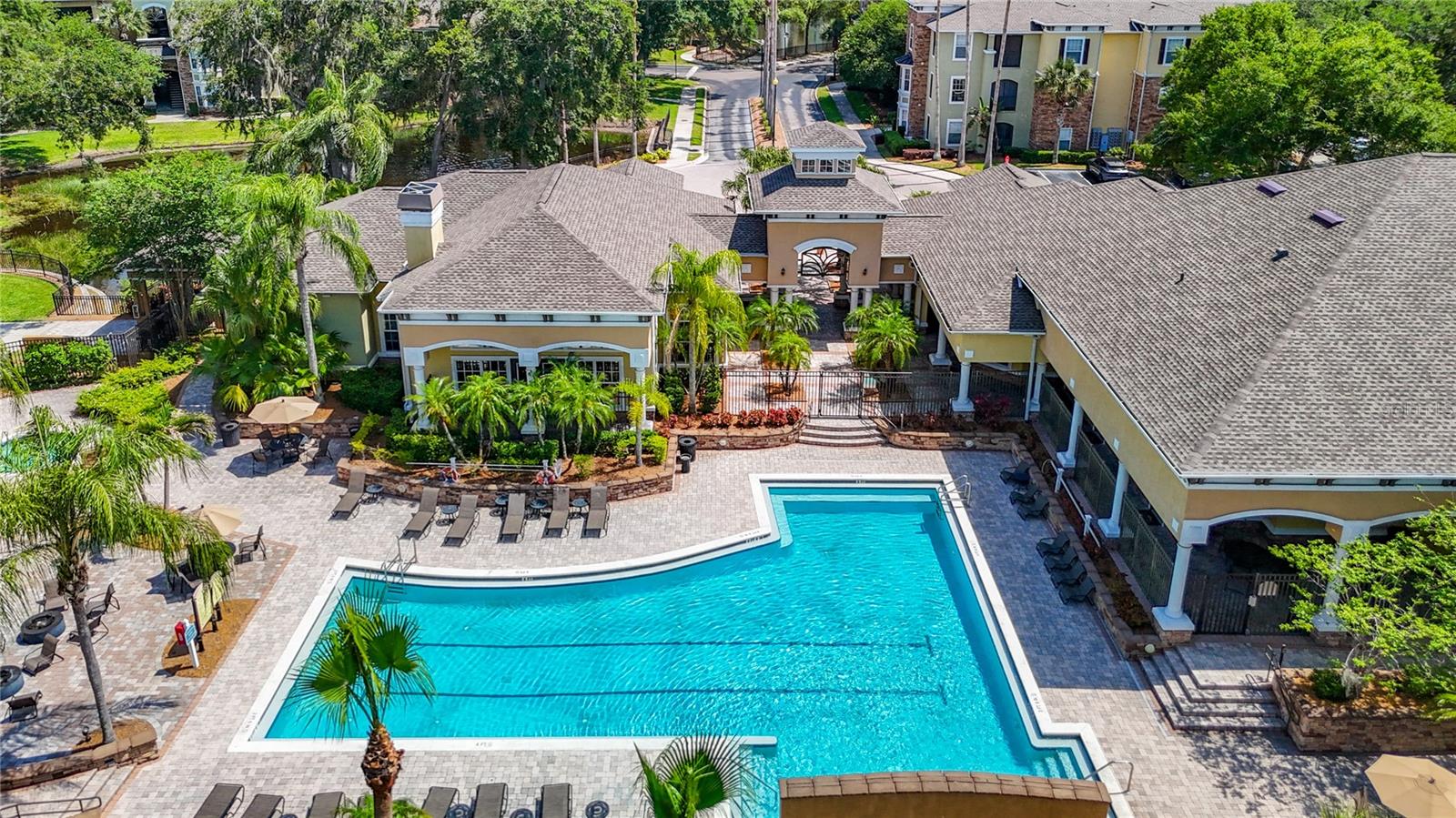 COURTNEY PALMS CONDO - Residential Lease