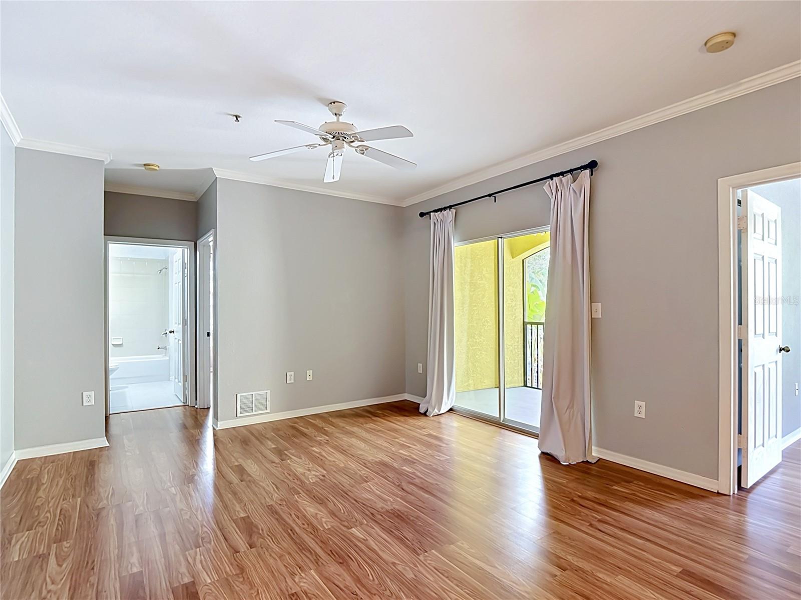 COURTNEY PALMS CONDO - Residential Lease