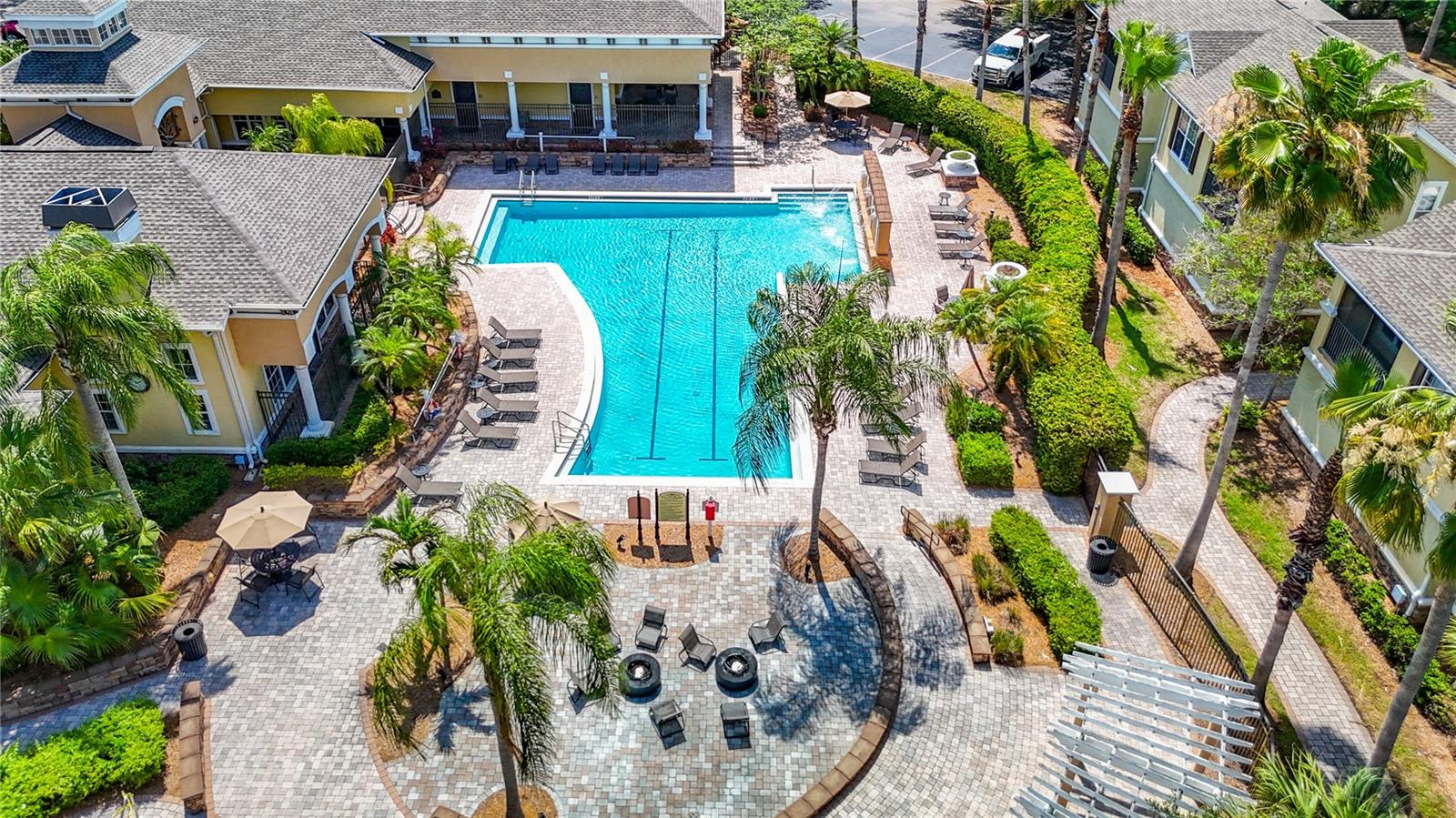 COURTNEY PALMS CONDO - Residential Lease