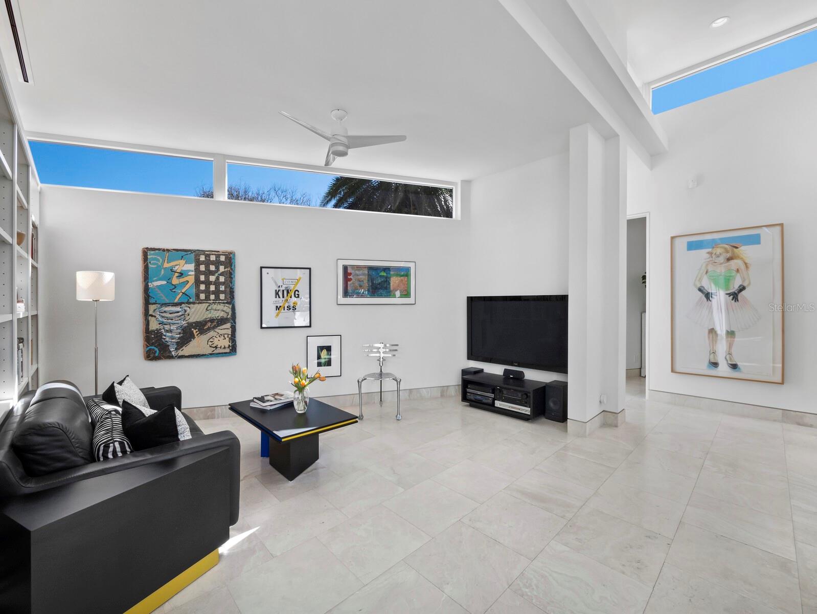LIDO SHORES - Residential