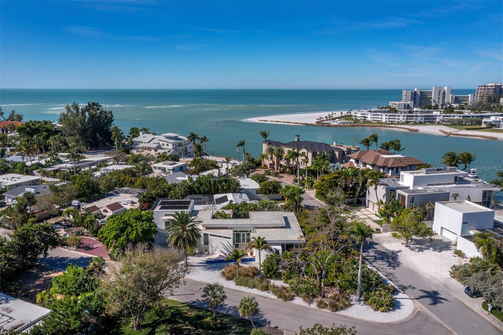 LIDO SHORES - Residential