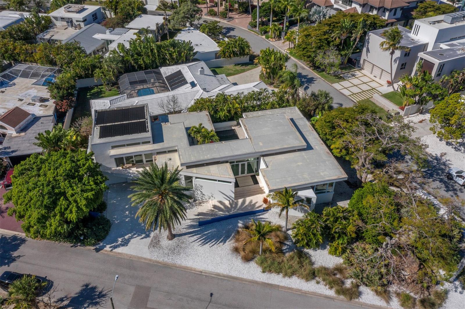LIDO SHORES - Residential