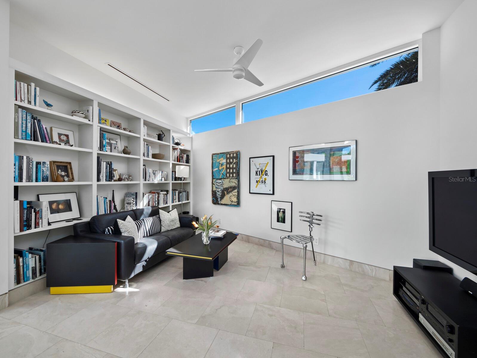 LIDO SHORES - Residential