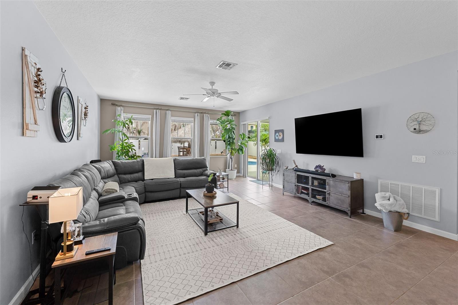 HARMONY NBHD G H F - Residential